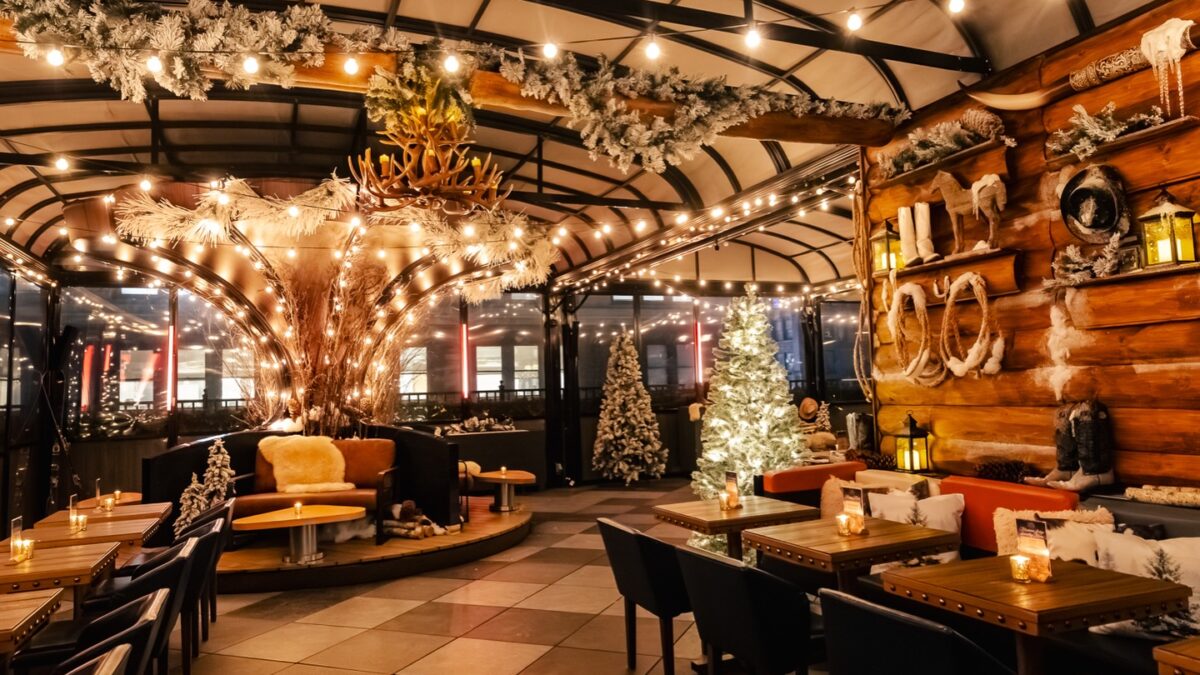 Magic Hour Mountain Lodge at Moxy NYC